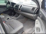 Toyota Tacoma Prerunner V6 3TMKU72N65M002080 fotografie