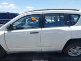 Jeep Compass Sport 1J8FT47W87D347428 снимка