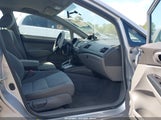 HONDA CIVIC LX 19XFA1F51BE015875 снимка