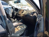 Volkswagen Tiguan 2.0T Wolfsburg Edition WVGRV7AX8HK041047 снимка