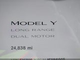 Tesla Model Y Long Range Dual Motor All-Wheel Drive 5YJYGAEE0MF186915 fotografie