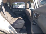 Nissan Rogue S KNMAT2MV6FP568895 снимка