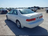 Toyota Camry Le V6 4T1BF22K0YU947606 снимка
