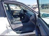 Toyota Camry Le V6 4T1BF22K0YU947606 снимка