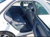 Toyota Camry Le V6 4T1BF22K0YU947606 снимка