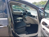 Chrysler Pacifica Touring Plus 2C4RC1FG4JR315707 снимка