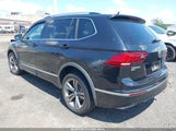 Volkswagen Tiguan 2.0T Se/2.0T Sel/2.0T Sel R-Line/2.0T Sel R-Line Black 3VV2B7AX3KM026195 photo
