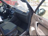 Volkswagen Tiguan 2.0T Se/2.0T Sel/2.0T Sel R-Line/2.0T Sel R-Line Black 3VV2B7AX3KM026195 photo