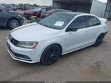 Volkswagen Jetta 1.8T Se Sport 3VWD17AJ0JM221902 photo