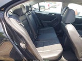 Volkswagen Jetta 2.5L Se 3VWDX7AJ9DM256926 photo