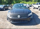 Volkswagen Passat 1.8T R-Line 1VWDT7A37HC003060 fotografie