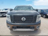 Nissan Titan Pro-4X 1N6AA1E5XJN500602 photo