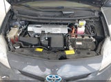 Toyota Prius Two JTDKN3DU7D1634205 fotografie