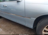Lincoln Town Car Signature 1LNHM81W76Y608029 fotografie