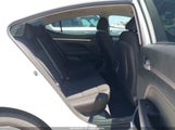 Hyundai Elantra Se 5NPD74LF0KH432954 снимка
