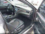 Toyota Camry Se 4T1B11HK3JU649671 photo
