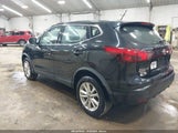 Nissan Rogue Sport S JN1BJ1CR4KW317885 fotografie