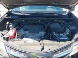 TOYOTA RAV4 XLE JTMWFREV2FJ055845 снимка