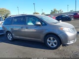 Toyota Sienna Le 8 Passenger 5TDKZ3DC8HS841108 снимка