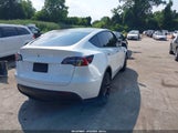 Tesla Model Y Long Range Dual Motor All-Wheel Drive 5YJYGDEE3MF087815 photo