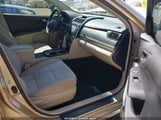 Toyota Camry Le 4T1BF1FK6CU101994 снимка