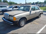 Mercedes-Benz 300 Dt WDBAB33C5FA256545 снимка