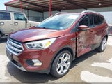 Ford Escape Titanium 1FMCU0J98JUC05859 fotografie