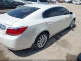 Buick Lacrosse Leather Group 1G4GC5E30DF316633 снимка