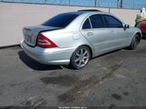 Mercedes-Benz C 240 WDBRF61J63A456890 снимка