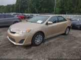 Toyota Camry Le 4T1BF1FK4CU026180 снимка