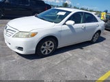 TOYOTA CAMRY LE 4T1BF3EK8BU697993 снимка