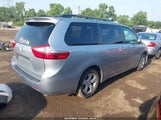 TOYOTA SIENNA LE 8 PASSENGER 5TDKK3DC2FS674908 снимка
