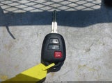 Toyota Rav4 Xle JTMWFREV9D5013629 снимка