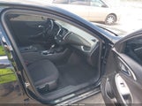 Chevrolet Malibu Fwd Rs 1G1ZG5ST0PF139570 fotografie