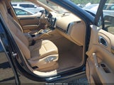 Porsche Cayenne Platinum Edition WP1AA2A29ELA05165 снимка