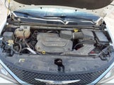 Chrysler Pacifica Touring L 2C4RC1BG9JR141879 снимка