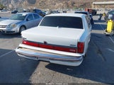 Lincoln Town Car Signature 1LNCM82FXLY753182 снимка
