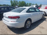 Volkswagen Passat 2.0T S 1VWAA7A38LC014375 снимка