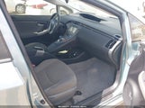 Toyota Prius Two JTDKN3DU6F2002499 fotografie