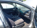 Toyota Camry Le 4T4BF1FK2FR453626 снимка
