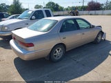 Toyota Camry Le 4T1BG22K3WU216842 photo