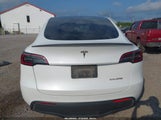 Tesla Model Y Performance Dual Motor All-Wheel Drive 7SAYGDEF4PF605642 fotografie