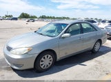 TOYOTA CAMRY LE 4T1BE32K55U583753 снимка