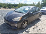 Toyota Prius C Four JTDKDTB31C1002182 снимка