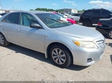 Toyota Camry Le 4T4BF3EK8AR010712 снимка