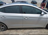 Hyundai Elantra Value Edition 5NPD84LF2JH305506 fotografie
