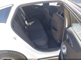 Chevrolet Malibu Fwd Ls 1G1ZB5STXRF103645 снимка