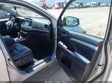 Toyota Highlander Xle 5TDJZRFH4HS467927 снимка