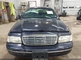 Ford Crown Victoria Standard 2FAFP73W72X150471 снимка