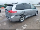 Toyota Sienna Le V6 5TDKK3DC6BS092885 снимка
